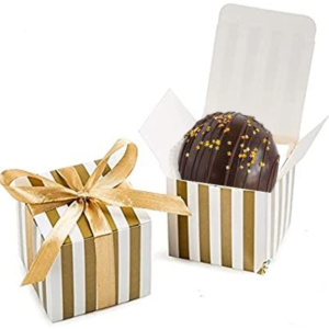 LIQUEUR BOMB in DECORATIVE BOX (HOT CHOCOLATE OR COFFEE & 4 CHOCOLATE KISSES)